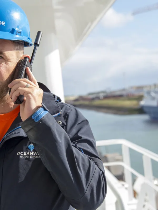 Aksesoris Telepon Satelit