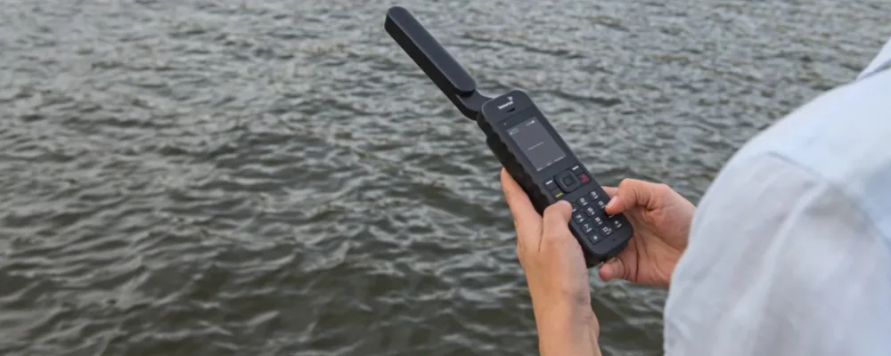 Harga Telepon Satelit Terbaru 2026 | Iridium, Inmarsat & Thuraya Original